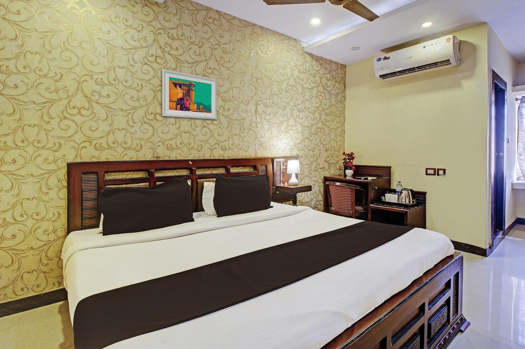 Flagship Grand Sandarshini Inn Near Mgbs Bus Station ไฮเดอราบัด ภายนอก รูปภาพ